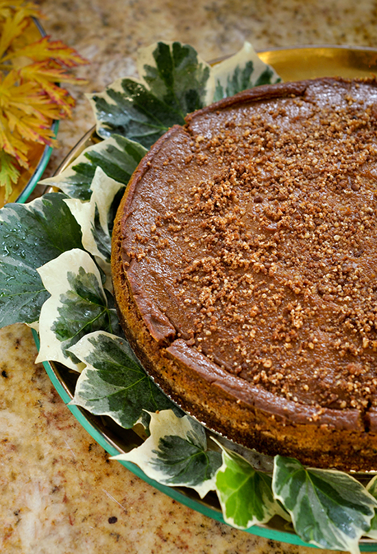 Gluten-free Vegan Pumpkin Pie with Gingersnap crust